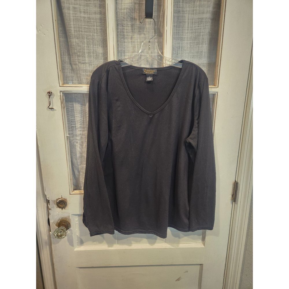 Forbidden Society V-Neck Long Sleeve Black Shirt‎